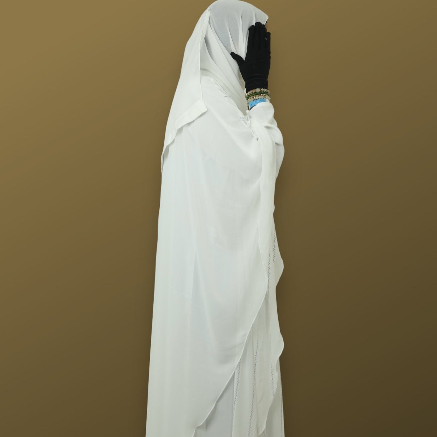 Snowflake Serenity Elegance farasha abaya