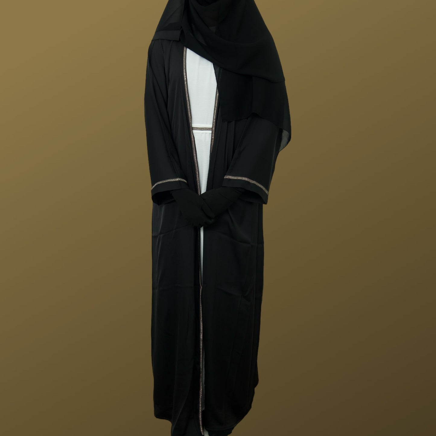 Monochrome Majesty' - Step into Refined Luxury with Our Black and White Abaya