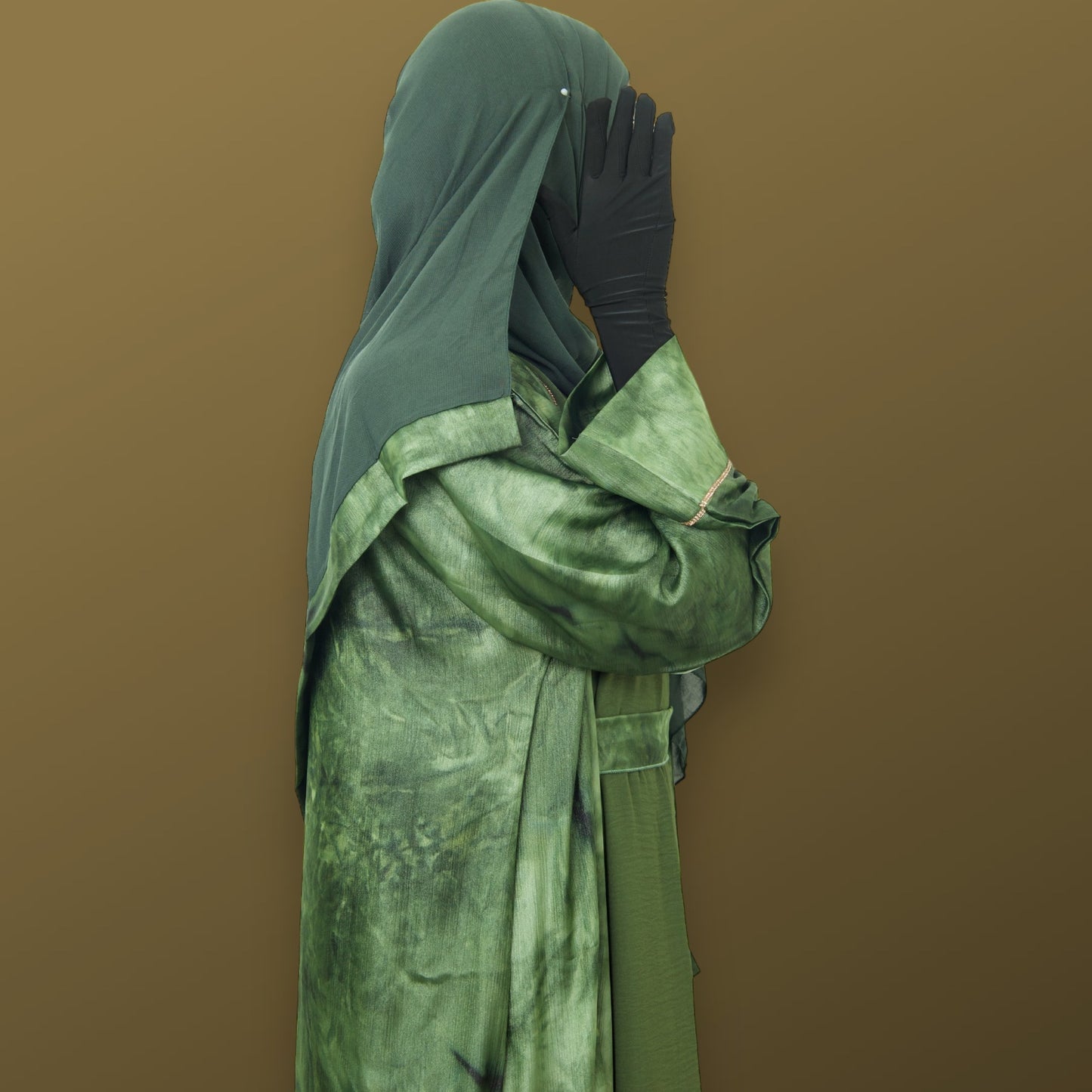 Emerald Harmony Luxe Abaya Ensemble